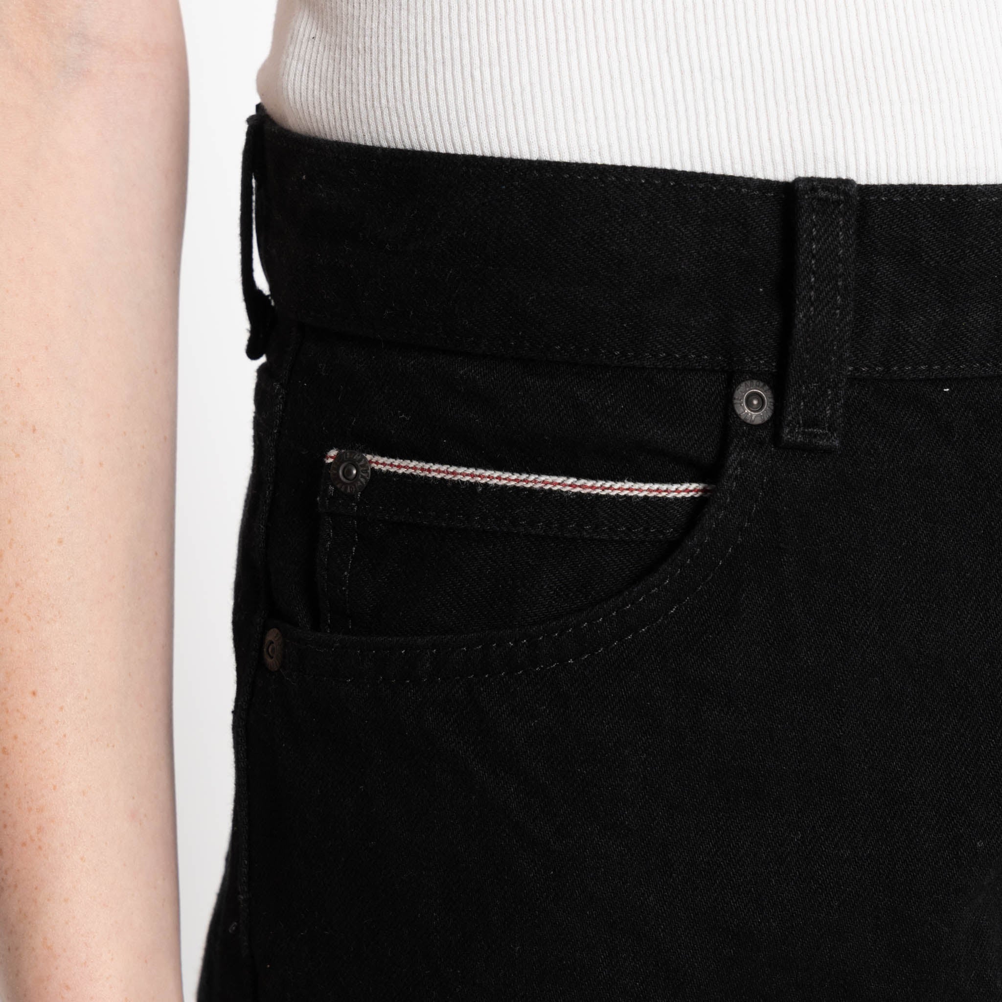 Super Girl - Solid Black Selvedge Washed - Black - Image 4